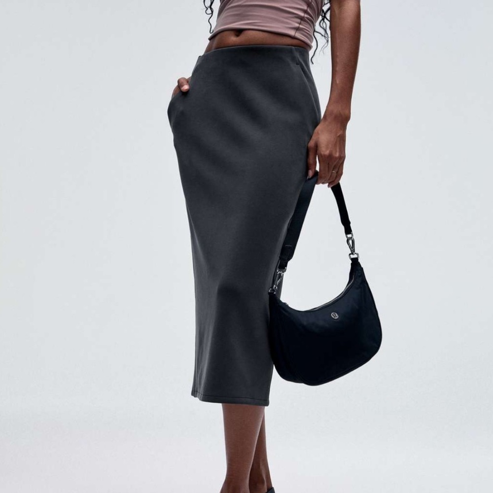 Lululemon Athletica Charcoal Midi Skirt